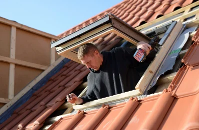 Pose de fenêtres de toit Velux à Izernore